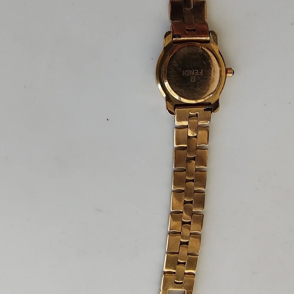 Vintage Fendi Watch - Picture 9 of 12